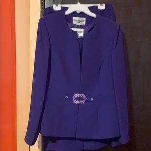 NINA MASSINI 3-piece skirtsuit size16 lightly worn